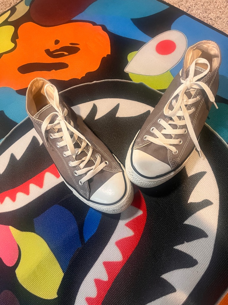 Rare Converse All Star Mid! Gray